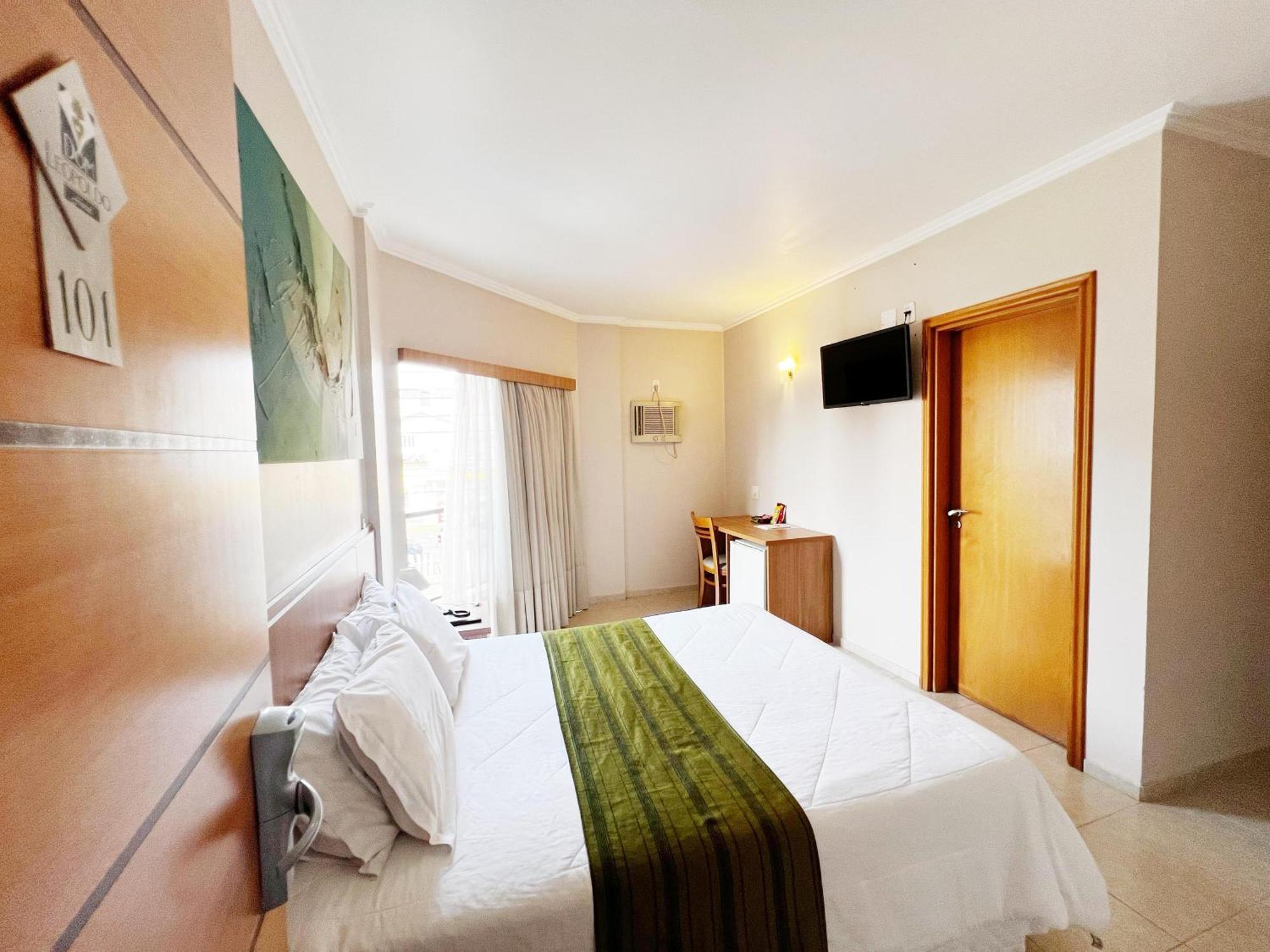 Hotel Dom Leopoldo Sao Mateus do Sul Bagian luar foto